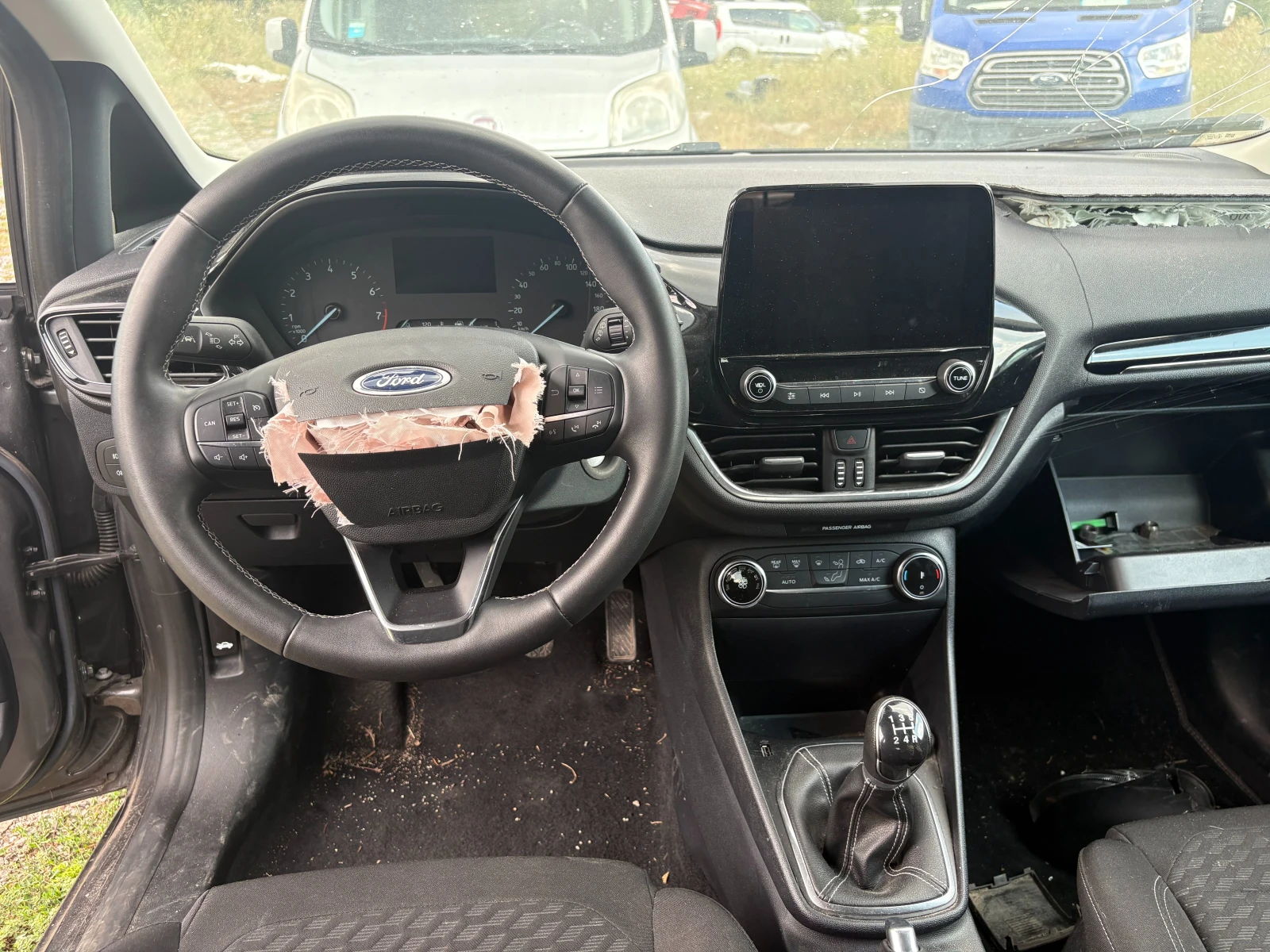 Ford Fiesta 1.0 | Mobile.bg � ����������� 4