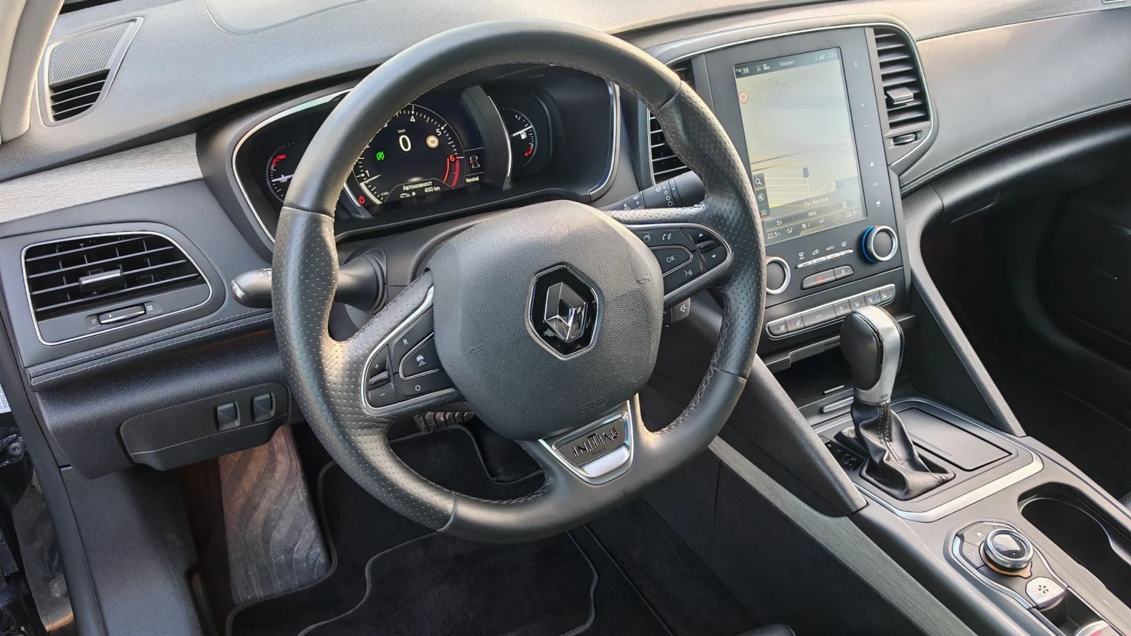 Renault Talisman 1.6TCE-200k.INITIALE PARIS ТОП СЪСТОЯНИЕ , снимка 10 - Автомобили и джипове - 55796121