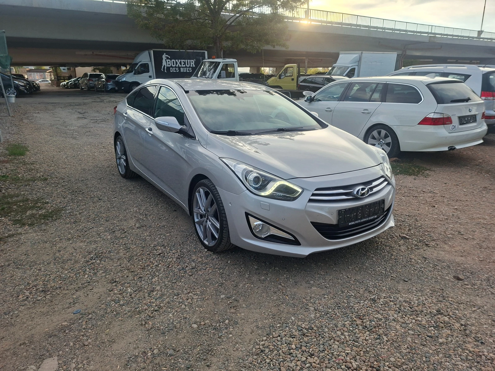 Hyundai I40 УНИКАТ, снимка 2 - Автомобили и джипове - 56333575