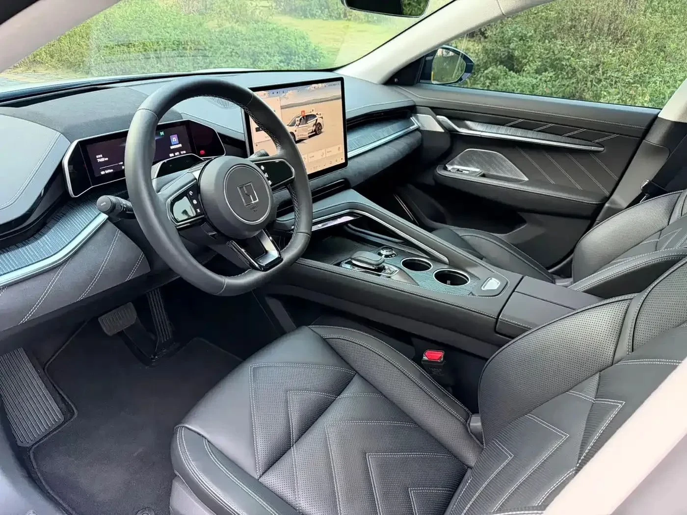 Zeekr 001, снимка 8 - Автомобили и джипове - 56727274
