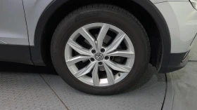 VW Tiguan Tiguan 2.0 TDI Premium | Distronic | LED | Memory , снимка 5