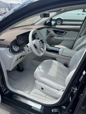 Mercedes-Benz EQE 500 AMG 4Matic, снимка 3
