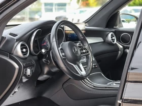 Mercedes-Benz GLC 300 4MATIC* AMG* ПАНОРАМА* КАМЕРА* ПОДГРЕВ* КРАЙНА ЦЕН, снимка 8