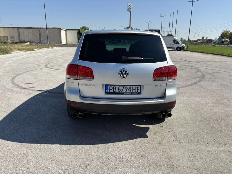 VW Touareg 3.0 V6 TDI, снимка 4 - Автомобили и джипове - 47422618