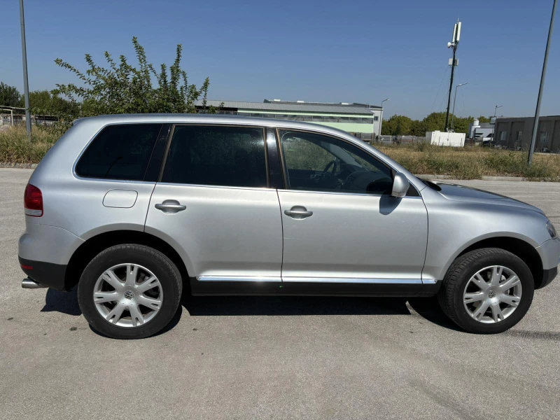 VW Touareg 3.0 V6 TDI, снимка 5 - Автомобили и джипове - 47422618