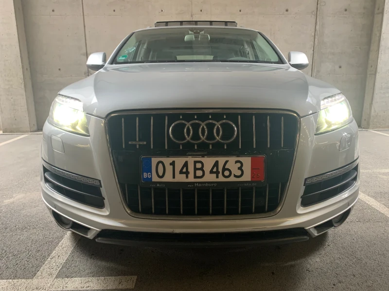 Audi Q7 BANG&OLUFSEN* EXCLUSIVE* PANORAMA* DISTRONIC* BLIN, снимка 2 - Автомобили и джипове - 51345410