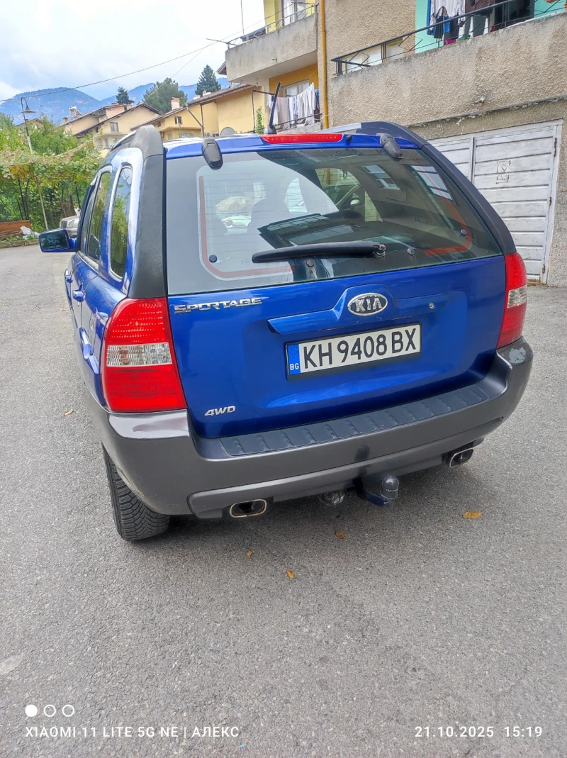 Kia Sportage 2.0 , снимка 5 - Автомобили и джипове - 52583326