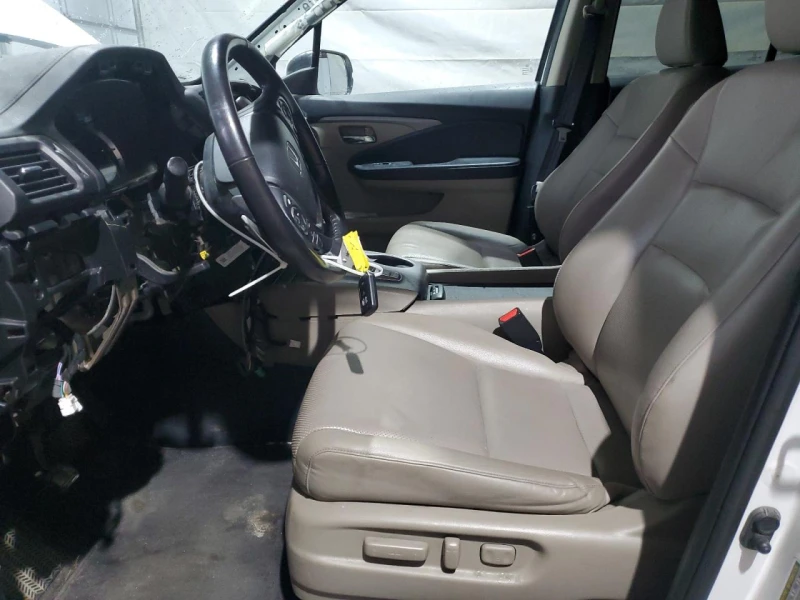 Honda Ridgeline 3.5 RTL, снимка 7 - Автомобили и джипове - 52868019