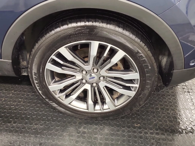 Ford Explorer * Platinum * CARFAX * БЕЗ ПЪРВОНАЧАЛНА ВНОСКА, снимка 17 - Автомобили и джипове - 53077455