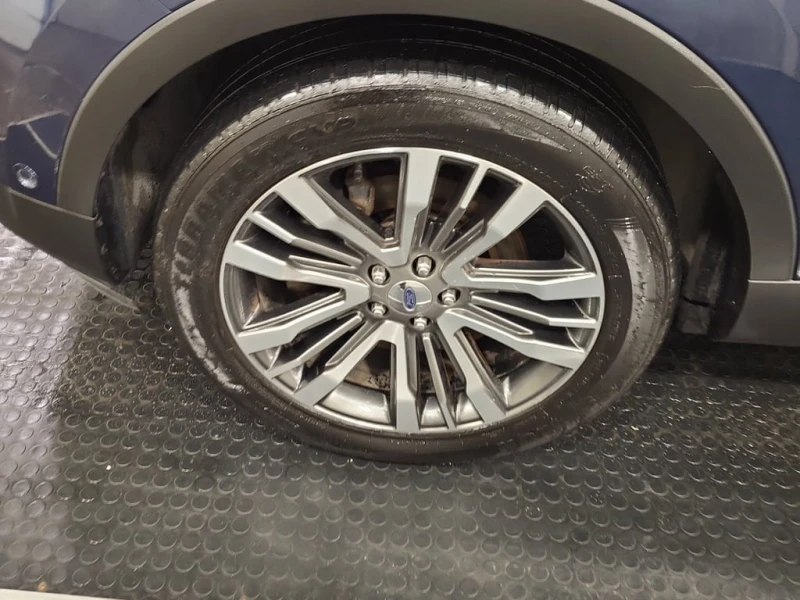 Ford Explorer * Platinum * CARFAX * БЕЗ ПЪРВОНАЧАЛНА ВНОСКА, снимка 7 - Автомобили и джипове - 53077455