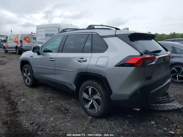 Toyota Rav4 Plug in Hybrid, снимка 4 - Автомобили и джипове - 47957147