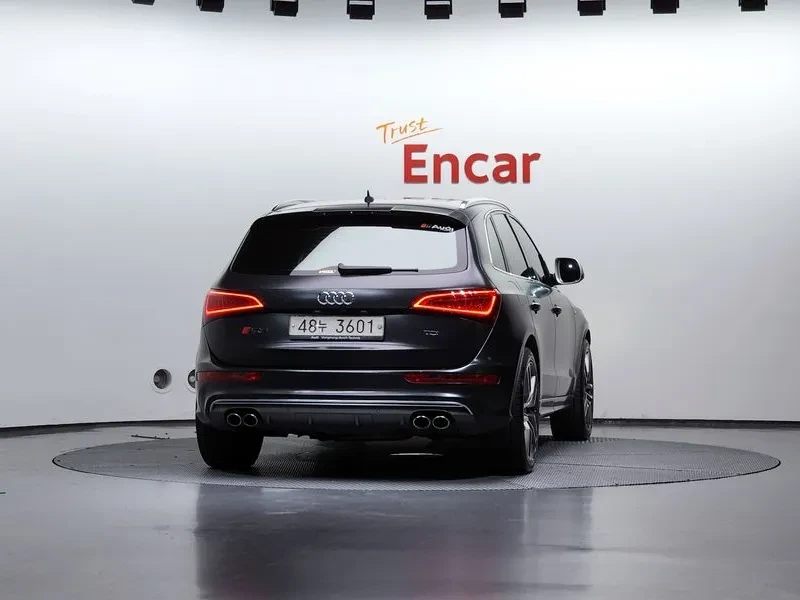 Audi SQ5 3.0 TDI Quattro, снимка 4 - Автомобили и джипове - 54202585