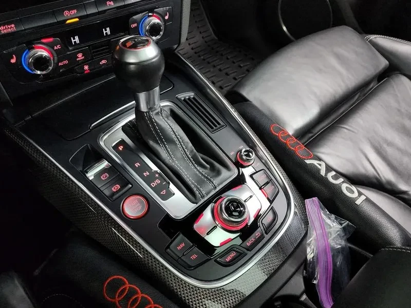 Audi SQ5 3.0 TDI Quattro, снимка 9 - Автомобили и джипове - 54202585