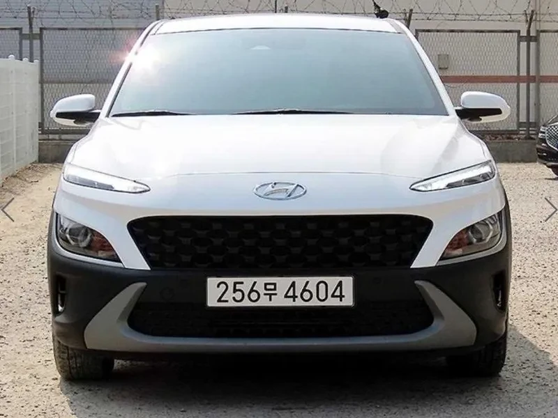 Hyundai Kona Gasoline 2.0 2Wd Smart, снимка 2 - Автомобили и джипове - 54998382