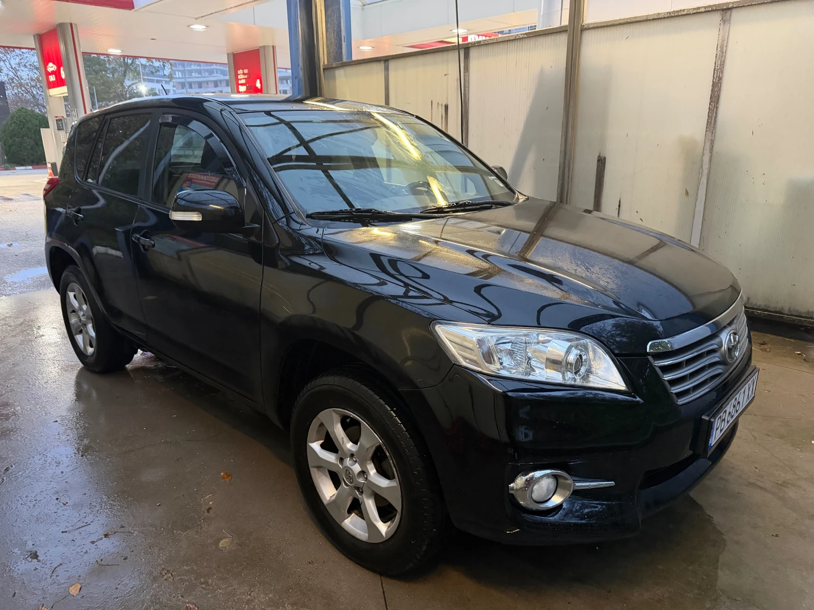 Toyota Rav4 2.0 Газ 4х4 Crossover 158к.с. 6скорости, снимка 1