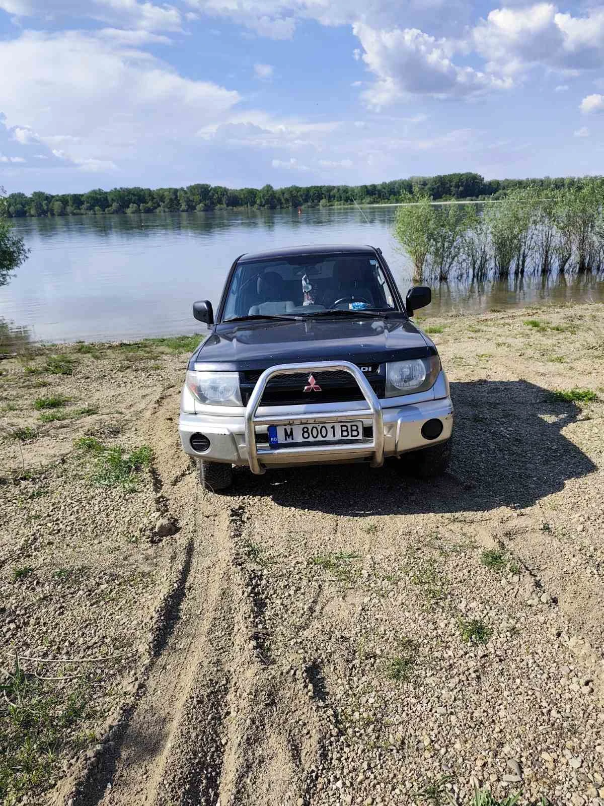 Mitsubishi Pajero pinin  - изображение 2