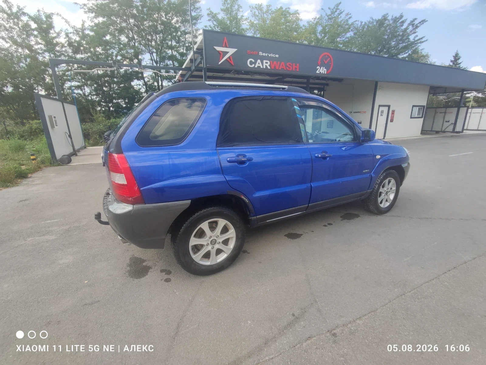 Kia Sportage 2.0 , снимка 8 - Автомобили и джипове - 55503606