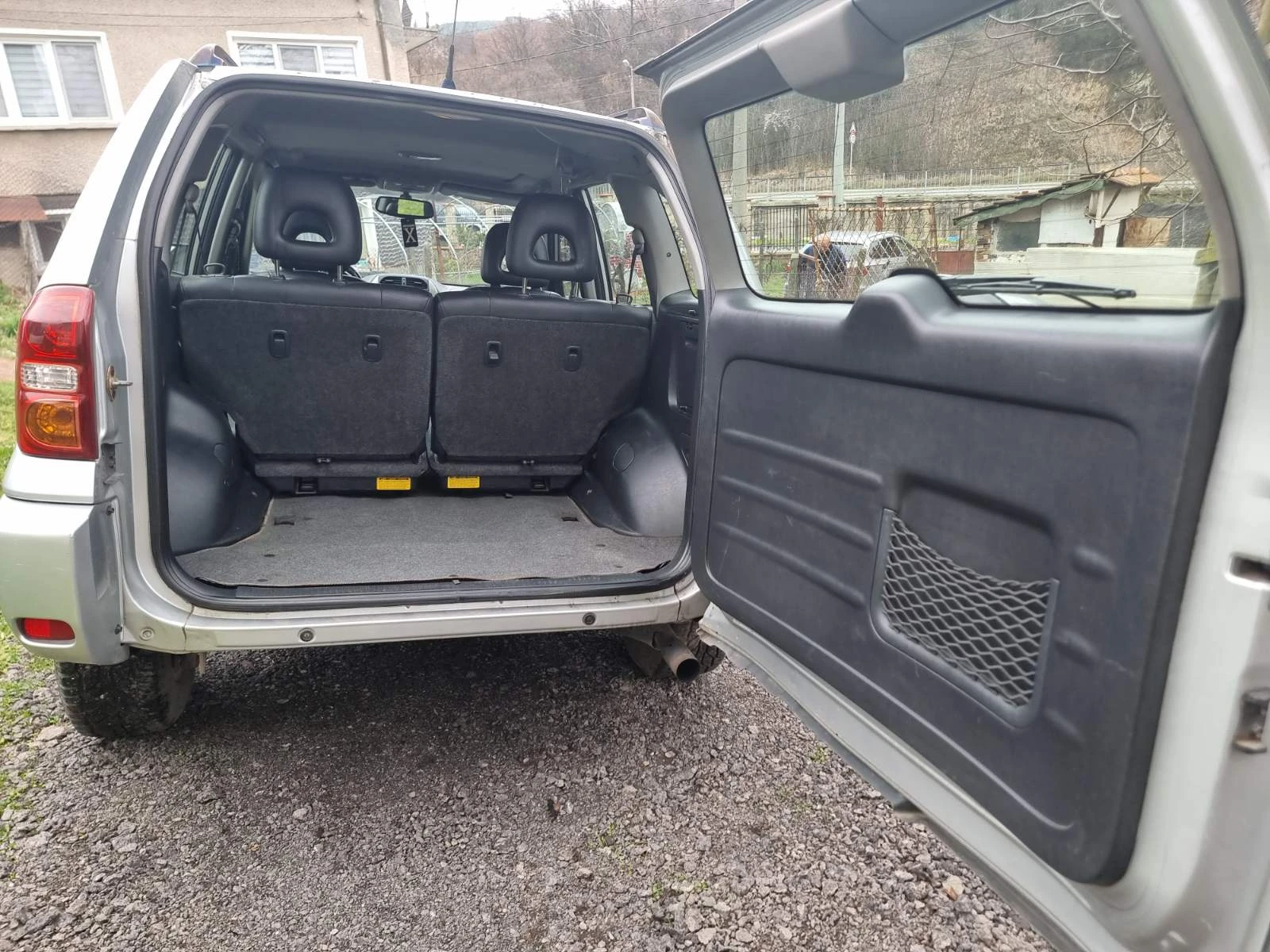 Toyota Rav4 2.0 - изображение 7