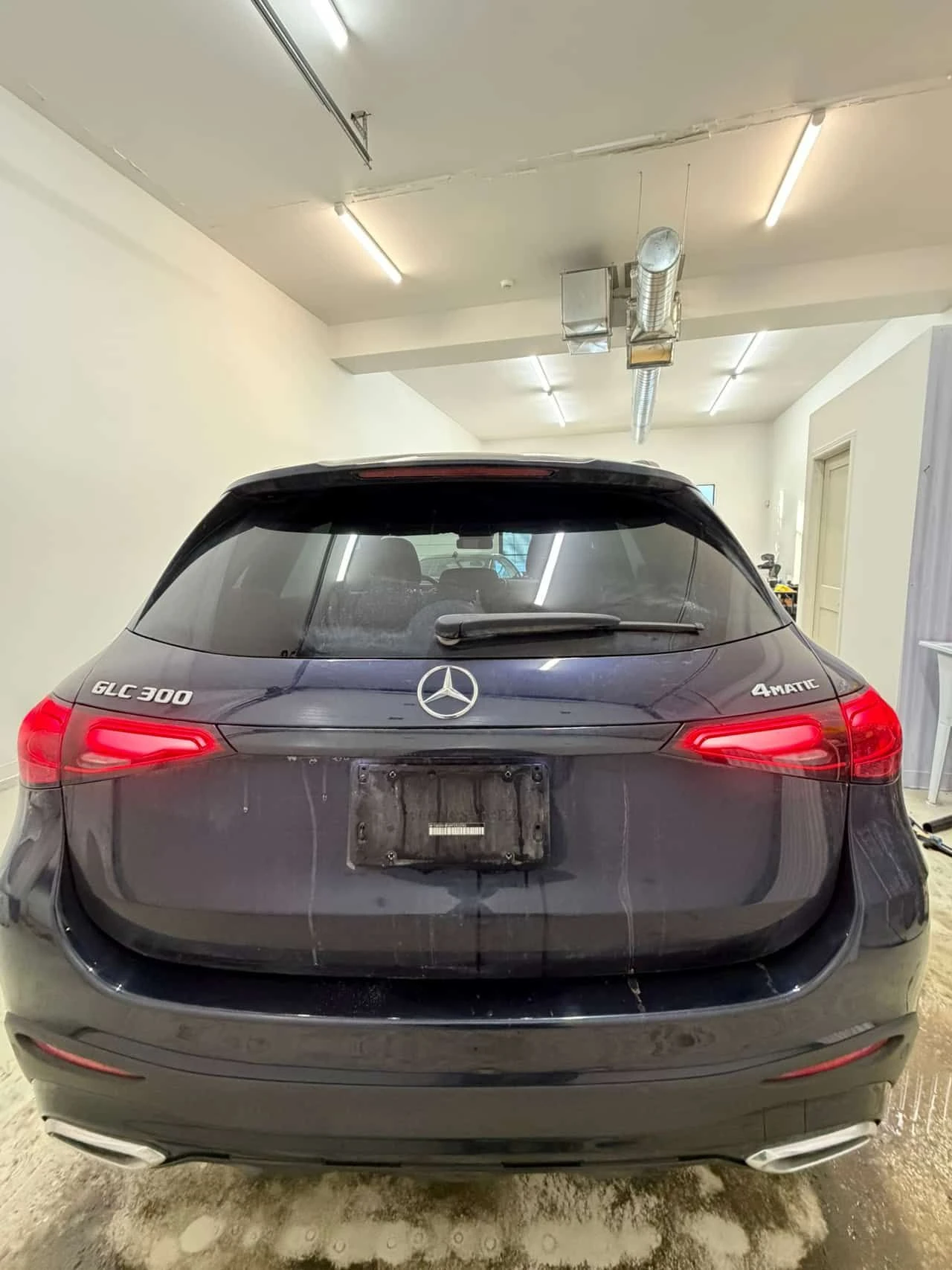 Mercedes-Benz GLC * 300 * CARFAX * БЕЗ ПЪРВОНАЧАЛНА ВНОСКА - изображение 4