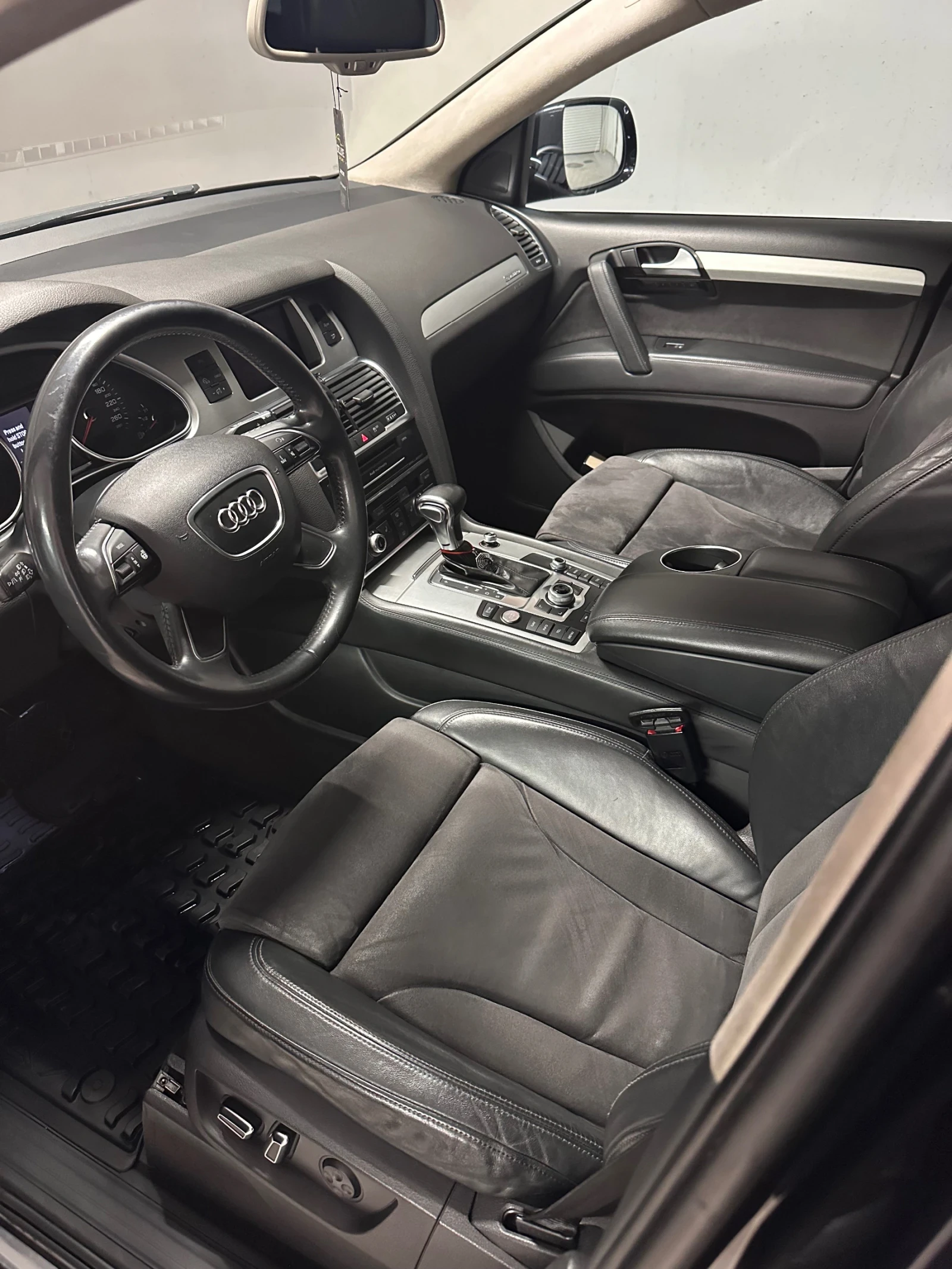 Audi Q7 3.0TDI Quattro, снимка 5 - Автомобили и джипове - 55990465