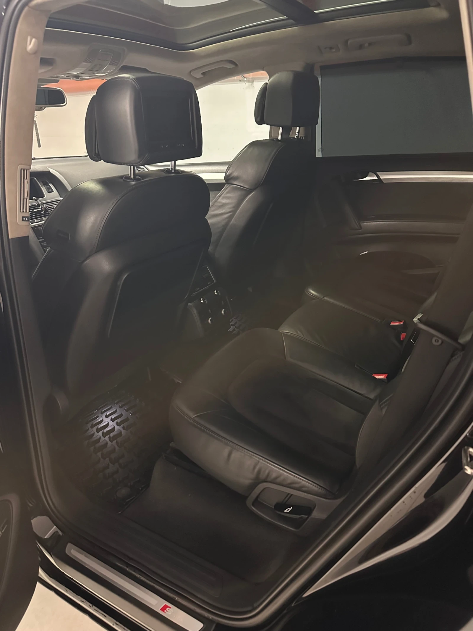 Audi Q7 3.0TDI Quattro, снимка 7 - Автомобили и джипове - 55990465