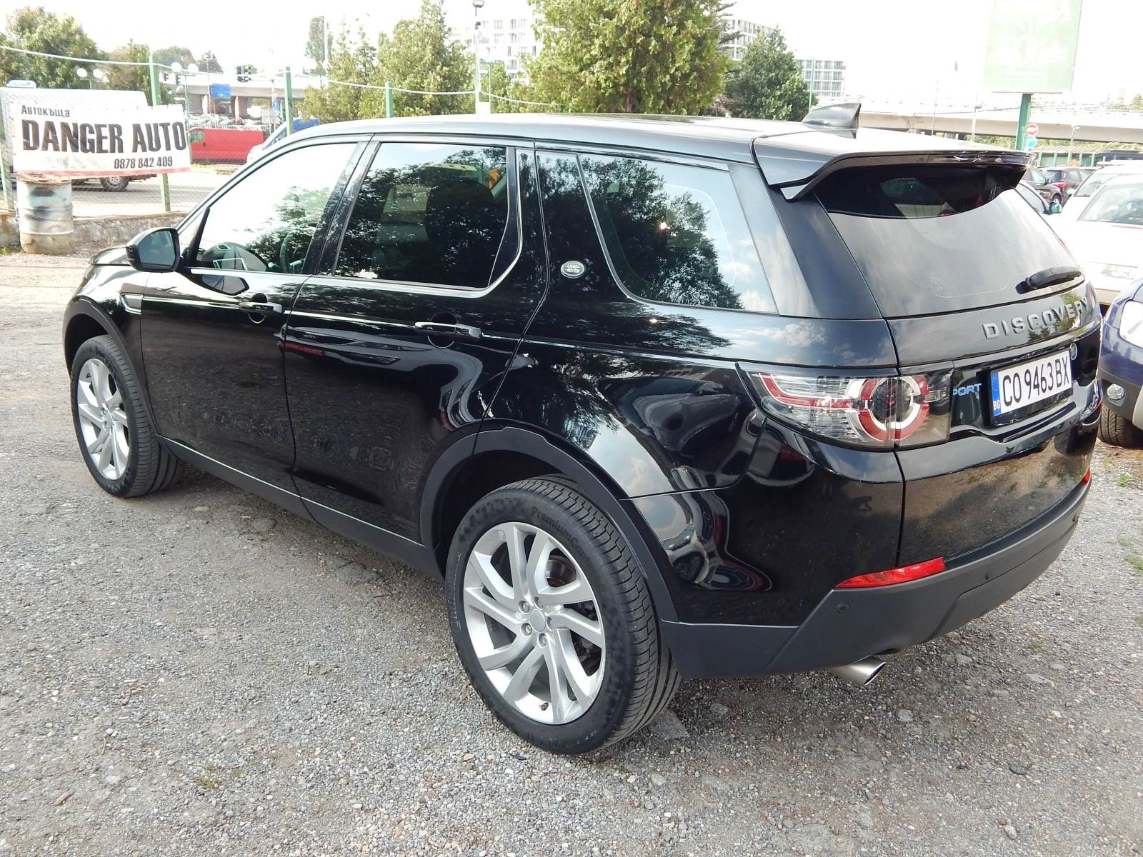 Land Rover Discovery Sport 2.0TDI, снимка 6 - Автомобили и джипове - 55183929