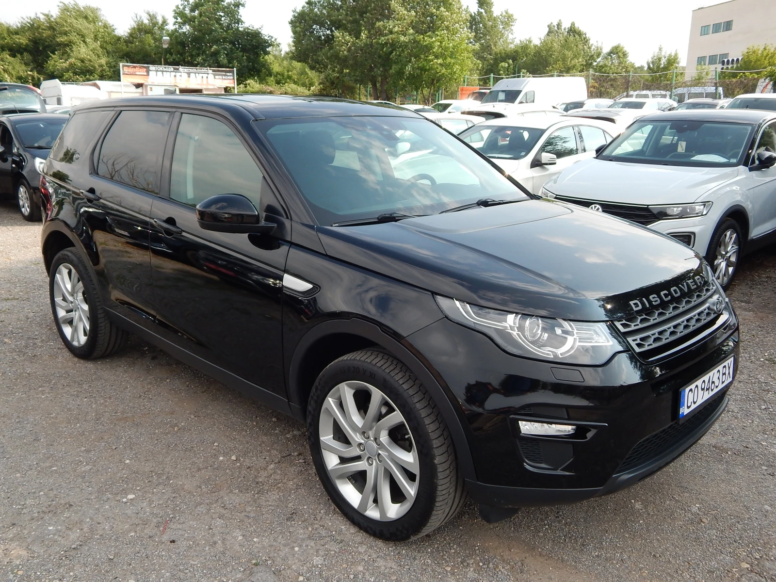 Land Rover Discovery Sport 2.0TDI, снимка 3 - Автомобили и джипове - 55183929