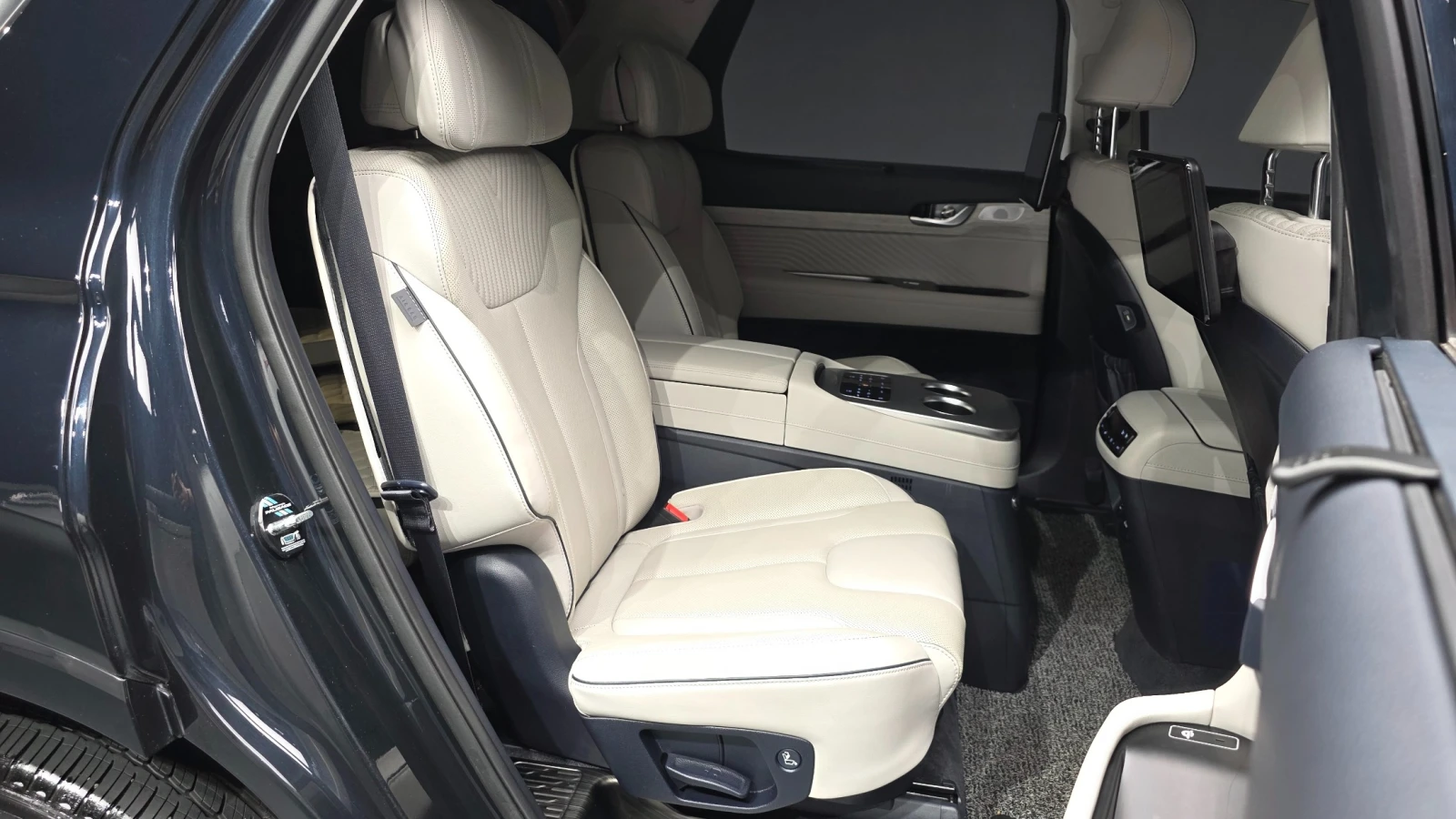 Hyundai Palisade 3.8 GDi 4WD, снимка 10 - Автомобили и джипове - 55409434