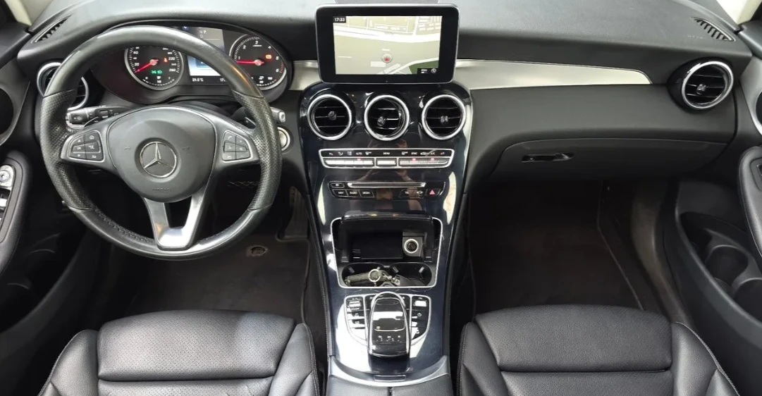 Mercedes-Benz GLC 220 * АвтоКредит* (ЦЕНА ДО БГ), снимка 6 - Автомобили и джипове - 55485966