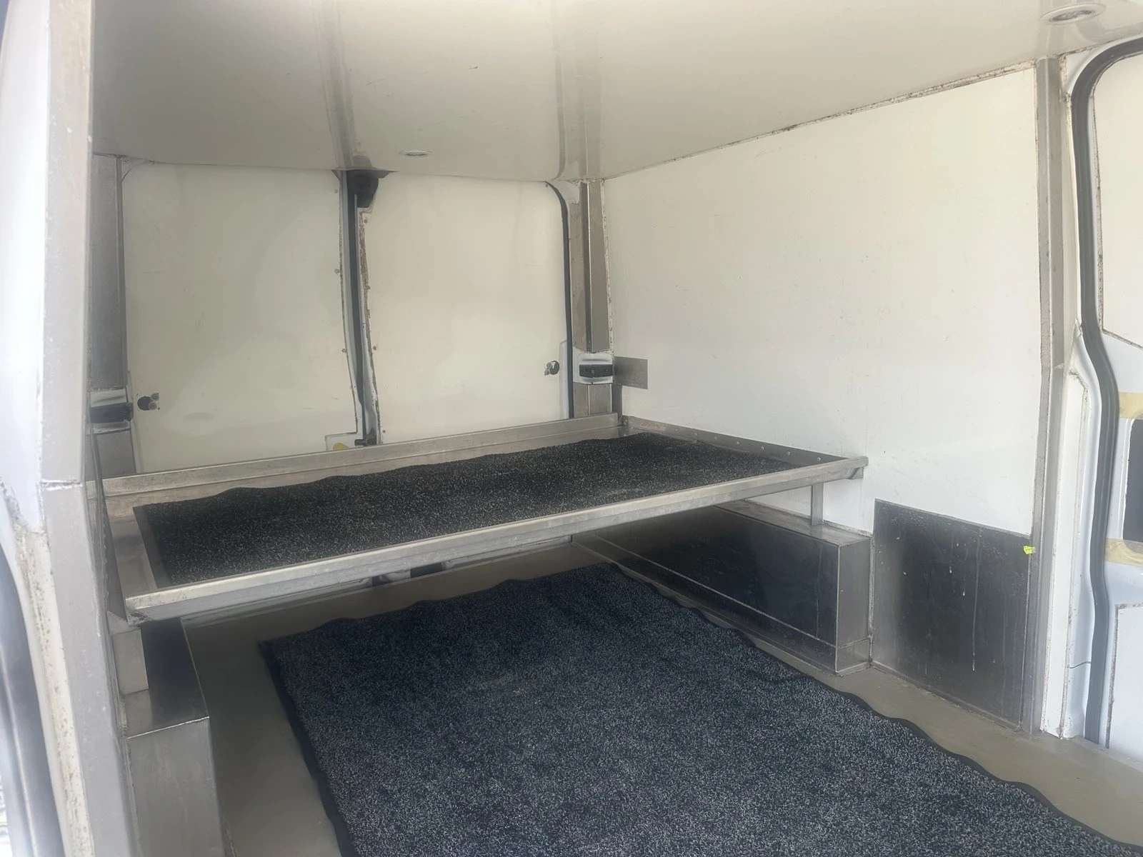 Ford Transit Custom ХЛАДИЛЕН - изображение 9