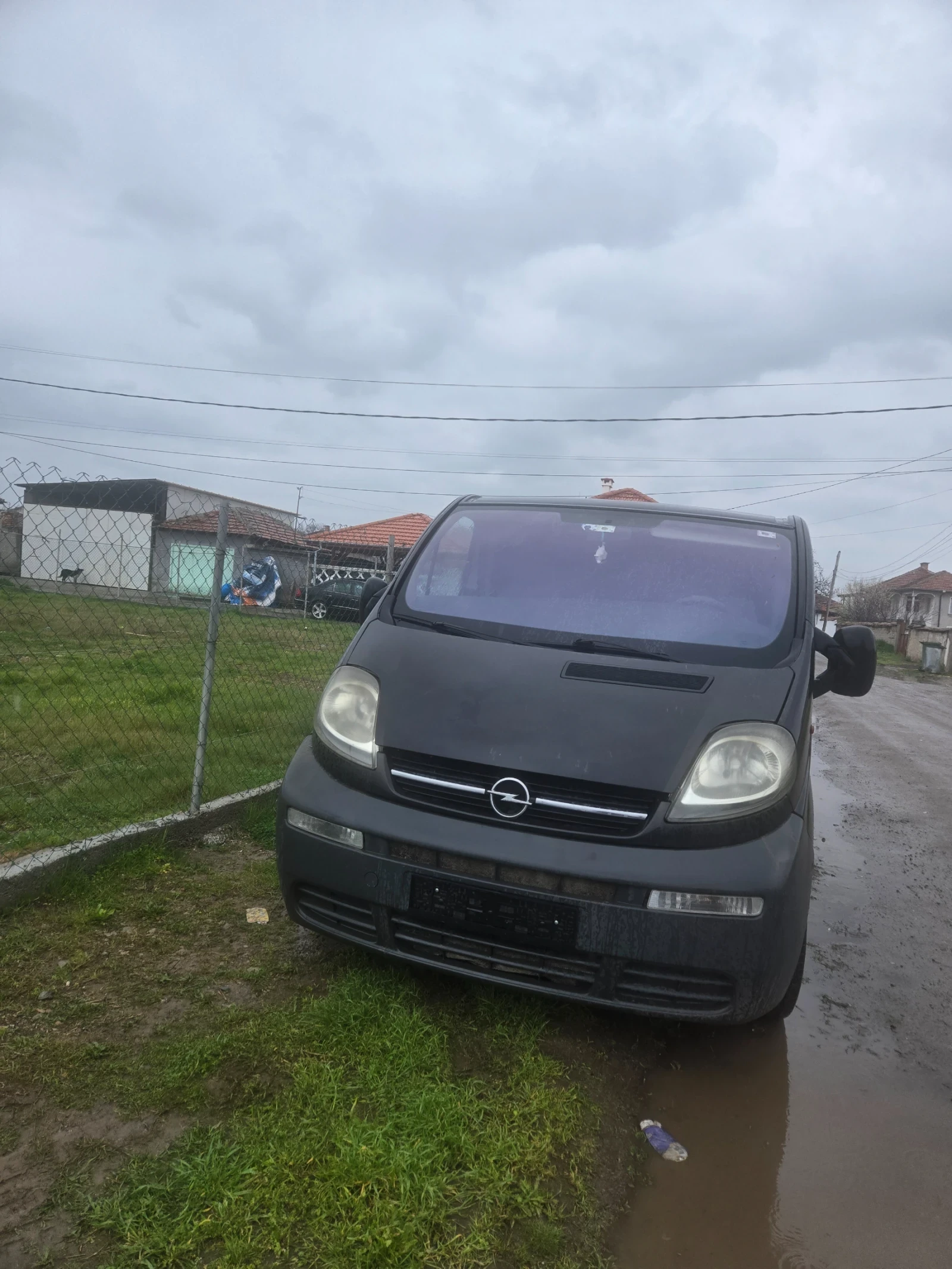 Opel Vivaro 1, 9тди 110 коня климатик 9 места изплащане от ТБИ