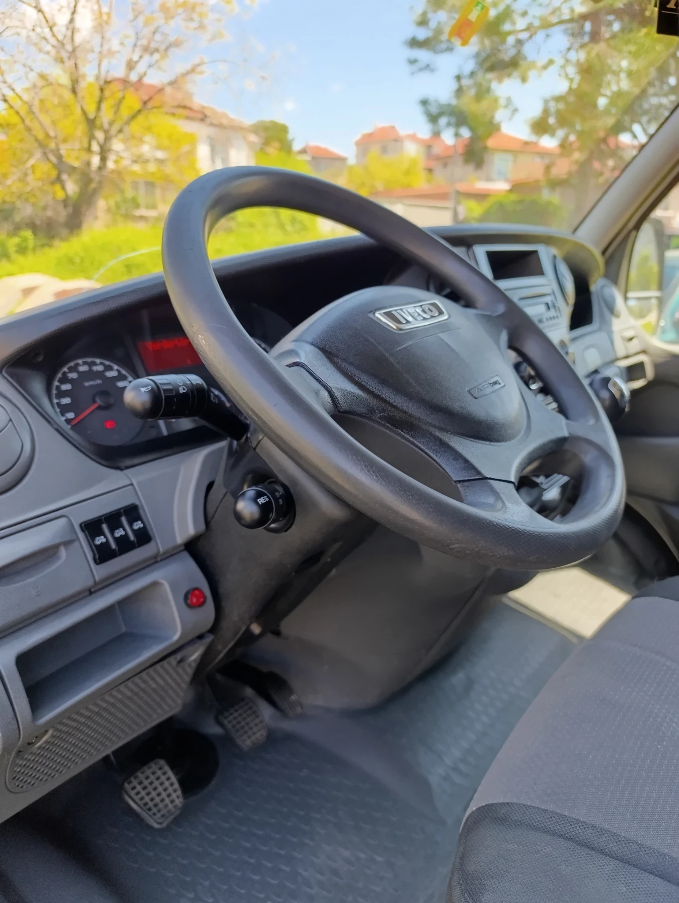 Iveco 35s15 2300/ 150ps, снимка 8 - Бусове и автобуси - 54430587