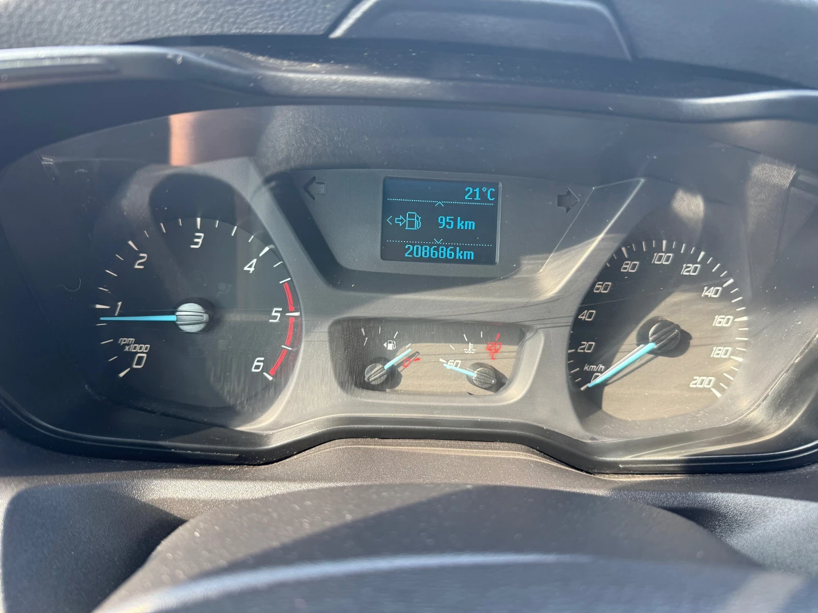 Ford Transit 2.0, снимка 13 - Бусове и автобуси - 54773418