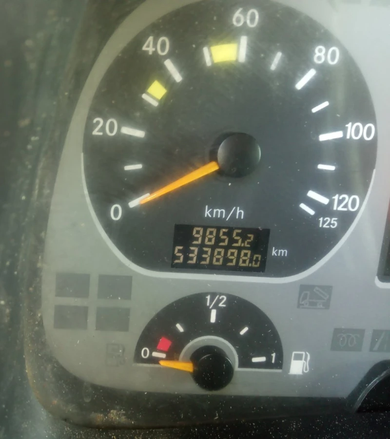 Mercedes-Benz Actros, снимка 9 - Камиони - 53432370