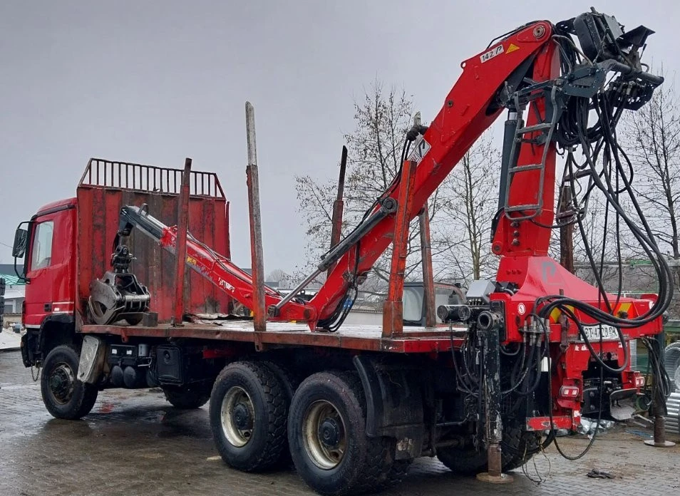 Mercedes-Benz Actros  - изображение 5