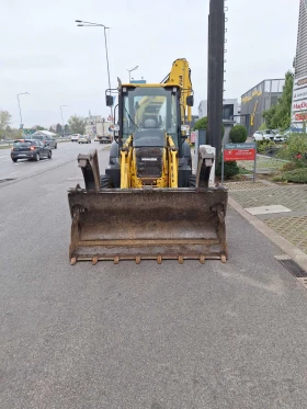 Багер Komatsu WB93 R, снимка 3