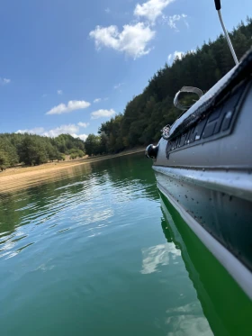 Надуваема лодка Quicksilver Rib 270, снимка 5 - Воден транспорт - 52880552