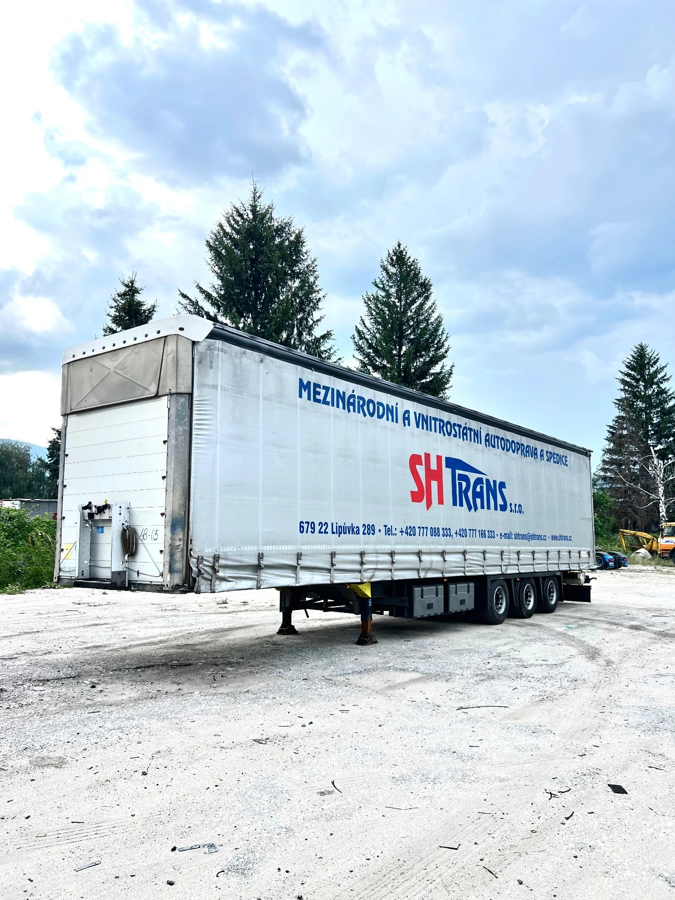 Полуремарке Schmitz Varios, снимка 3 - Ремаркета - 55124668