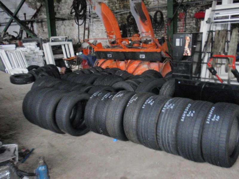 Гуми Всесезонни 215/65R16, снимка 15 - Гуми и джанти - 9108379