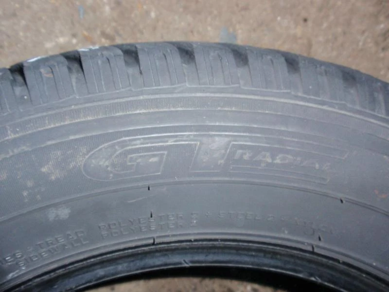 Гуми Всесезонни 215/65R16, снимка 7 - Гуми и джанти - 9108379