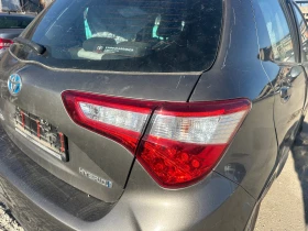 Toyota Yaris 1.5i Hybrid На части, снимка 5