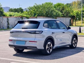 Geely EX5 Geely Galaxy E5 BEV 49.52KWH 440km, снимка 4