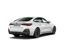 BMW i4 eDrive40   | Mobile.bg    3