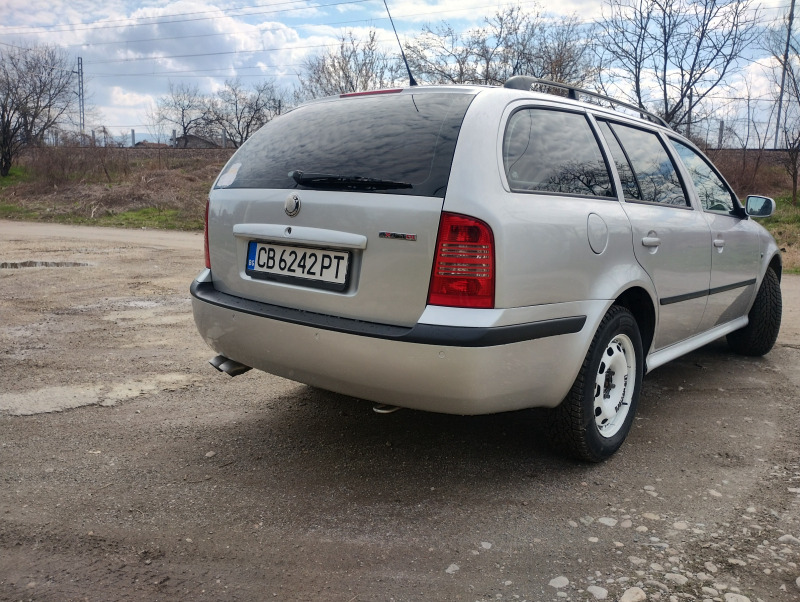 Skoda Octavia, снимка 6 - Автомобили и джипове - 44794869