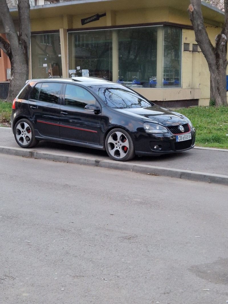 VW Golf GTI, снимка 1 - Автомобили и джипове - 45120726