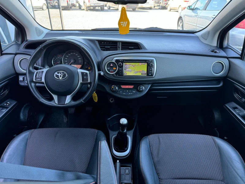 Toyota Yaris 1.3 vvti Gaz.injection Top Sastojanie , снимка 11 - Автомобили и джипове - 47311079