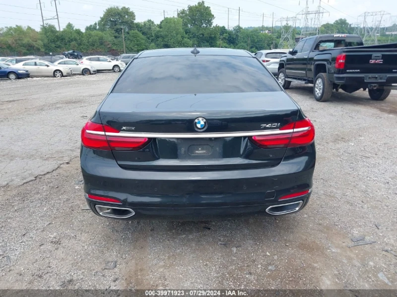 BMW 740 I xDrive Harman/Kardon* CarPlay* 4-зонов* Пано* , снимка 5 - Автомобили и джипове - 48077793