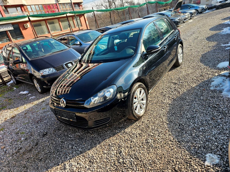 VW Golf 1.6TDi-105kc , снимка 1 - Автомобили и джипове - 48802840