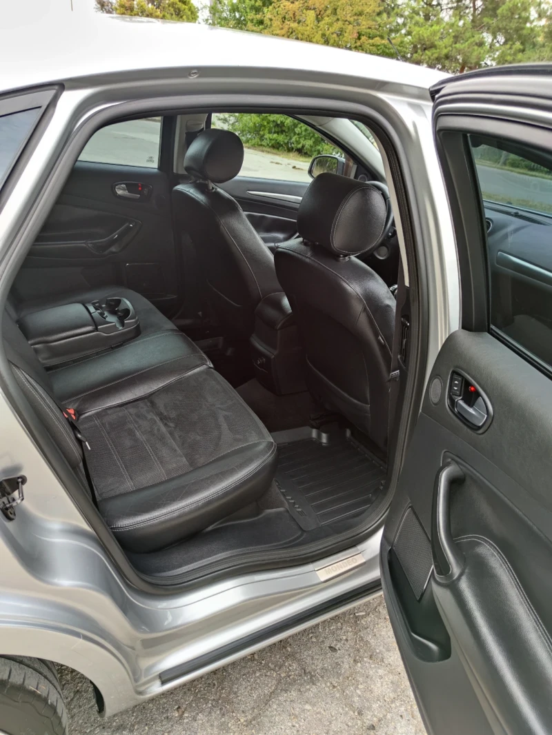 Ford Mondeo, снимка 10 - Автомобили и джипове - 52260726