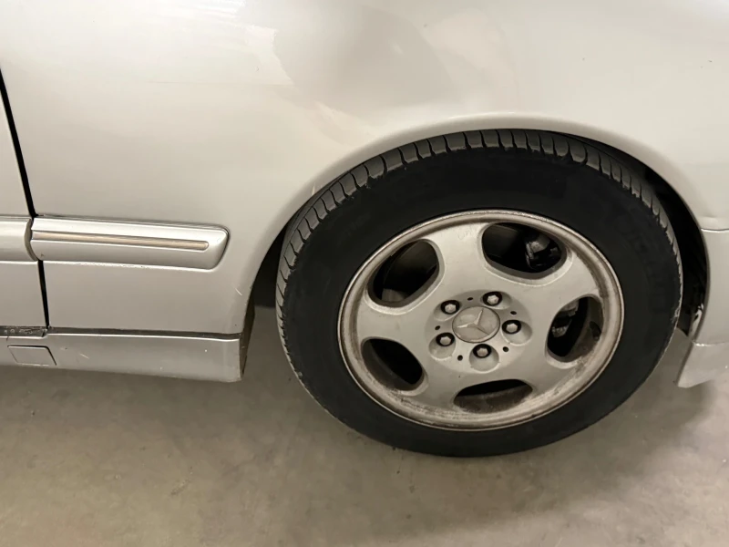 Mercedes-Benz E 320 2000 E320 CDI Avantgarde, снимка 17 - Автомобили и джипове - 51949367